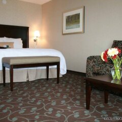 Отель Hampton Inn & Suites Barrie Канада, Барри - отзывы, цены и фото номеров - забронировать отель Hampton Inn & Suites Barrie онлайн комната для гостей фото 3