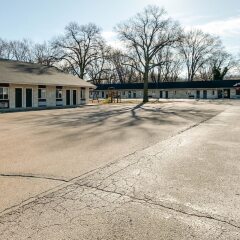 Отель Simmer Motel Вамего парковка