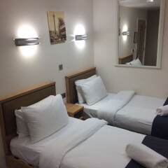 Eden Plaza Kensington Hotel комната для гостей фото 4
