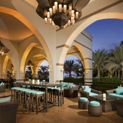 Отель Jumeirah Zabeel Saray ОАЭ, Дубай - 12 отзывов об отеле, цены и фото номеров - забронировать отель Jumeirah Zabeel Saray онлайн гостиничный бар