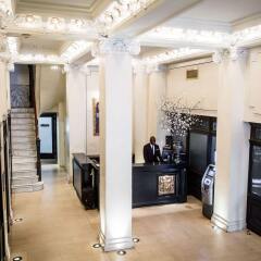 The Mansfield Hotel интерьер отеля