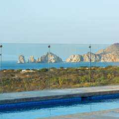 Отель Holiday Inn Express Cabo San Lucas Кабо-Сан-Лукас бассейн