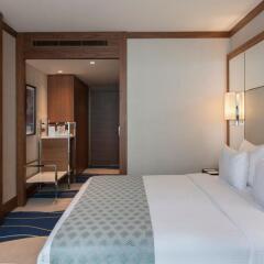 Elite World Asia Hotel Номер Делюкс с различными типами кроватей
