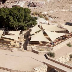 Отель Petra Guest House Hotel Иордания, Вади-Муса - отзывы, цены и фото номеров - забронировать отель Petra Guest House Hotel онлайн пляж фото 2