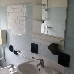 Hotel Ideale Римини ванная