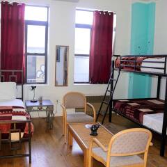 Отель NY Moore Hostel США, Нью-Йорк - 1 отзыв об отеле, цены и фото номеров - забронировать отель NY Moore Hostel онлайн питание фото 2