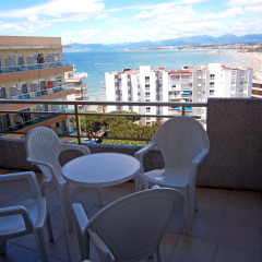 Отель Aparthotel Almonsa Platja Испания, Салоу - 6 отзывов об отеле, цены и фото номеров - забронировать отель Aparthotel Almonsa Platja онлайн балкон