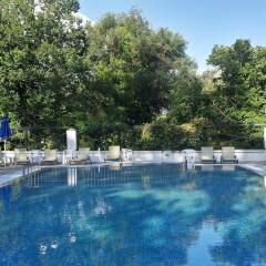 Отель Ipsos Beach Корфу бассейн