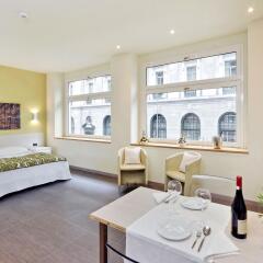 Апартаменты Duomo - Apartments Milano комната для гостей