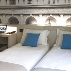 B&B Hotel Milano Cenisio Garibaldi городской автобус