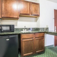 Quality Inn & Suites near I-80 and I-294 in Harvey, United States of America from 83$, photos, reviews - zenhotels.com photo 2