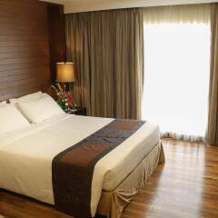 Отель FuramaXclusive Sathorn, Bangkok комната для гостей фото 4
