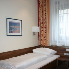 Hotel Hauser an der Universität комната для гостей фото 4
