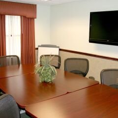 Отель Hampton Inn & Suites Springdale удобства в номере фото 2