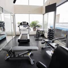 Best Western Plus Gran Hotel Centro Historico фитнесс-зал