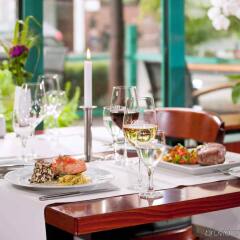 Отель Holiday Inn Düsseldorf - Hafen питание фото 2