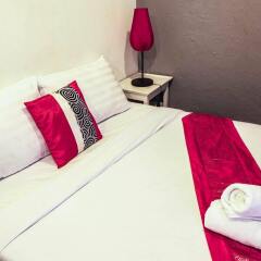 Отель Padi Madi Guest House Бангкок комната для гостей фото 3