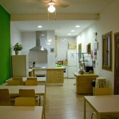 Mad4you Hostel питание