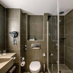 Отель Novotel Hannover ванная