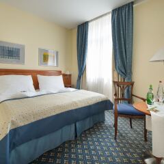 Отель Ramada by Wyndham Prague City Centre Чехия, Прага - - забронировать отель Ramada by Wyndham Prague City Centre, цены и фото номеров комната для гостей