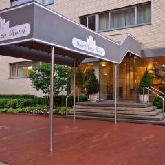 State Plaza Hotel спортивное сооружение