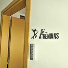 Апартаменты The Athenians Modern Apartments