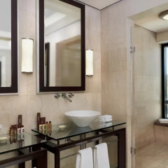 Отель Mak Albania Hotel Албания, Тирана - отзывы, цены и фото номеров - забронировать отель Mak Albania Hotel онлайн ванная