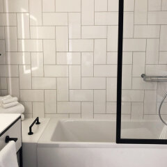 Отель Break Sokos Hotel Flamingo Финляндия, Вантаа - 6 отзывов об отеле, цены и фото номеров - забронировать отель Break Sokos Hotel Flamingo онлайн ванная