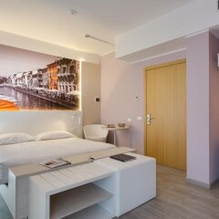 VIVA Hotel Milano сейф в номере