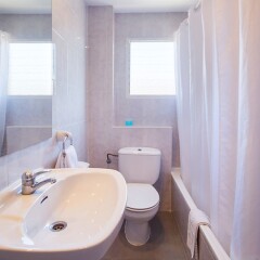 Апартаменты Martinez Apartments ванная