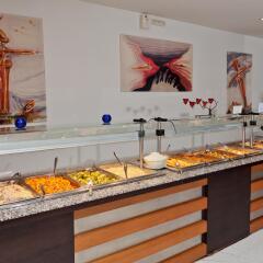 Cathrin Hotel питание