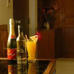 Отель Thong Takian Resort гостиничный бар