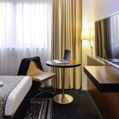 Отель Hôtel Mercure Lyon Centre Lumière удобства в номере