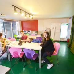 Kimchee Downtown Guesthouse - Hostel детские мероприятия фото 3