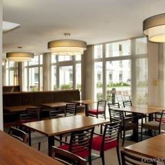 Отель Holiday Inn Express Munich Airport питание