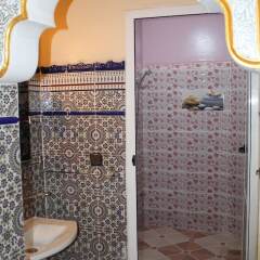 Отель Merzouga luxury apartment Марокко, Мерзуга - отзывы, цены и фото номеров - забронировать отель Merzouga luxury apartment онлайн ванная фото 2