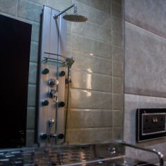 Отель Sweet Season Luxury Suites ванная фото 2
