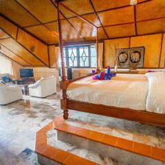 Отель Laguna Beach Club Ланта сауна