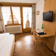 Отель Sporthotel Victoria Швейцария, Гштад - отзывы, цены и фото номеров - забронировать отель Sporthotel Victoria онлайн удобства в номере