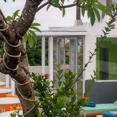 Отель Best Western Kuta Beach фото 15