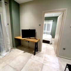 Отель Cosmopolitan Apartments Nilie Suites & Aprts Греция, Салоники - отзывы, цены и фото номеров - забронировать отель Cosmopolitan Apartments Nilie Suites & Aprts онлайн комната для гостей фото 4