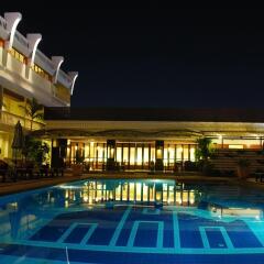 Windmill Resort Hotel Pattaya бассейн фото 2