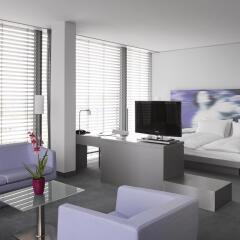 Отель INNSIDE by Meliá München Parkstadt Schwabing комната для гостей фото 4