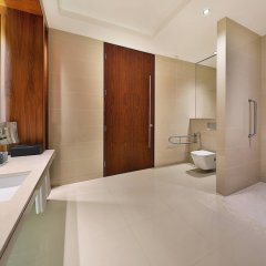 JW Marriott Marquis Hotel Dubai in Dubai, United Arab Emirates from 285$, photos, reviews - zenhotels.com bathroom