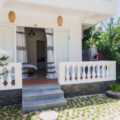 Отель The Moon River Homestay & Villa фото 5
