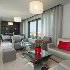 TRYP Lisboa Aeroporto Hotel комната для гостей