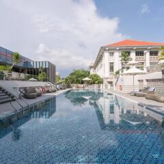 Hotel Fort Canning бассейн