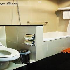 Отель Samaya Bura Beach Resort - Koh Samui ванная
