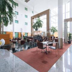 Arora Hotel Gatwick интерьер отеля фото 2