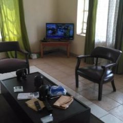 Green Bamboo Guest House in Freetown, Sierra Leone from 120$, photos, reviews - zenhotels.com guestroom